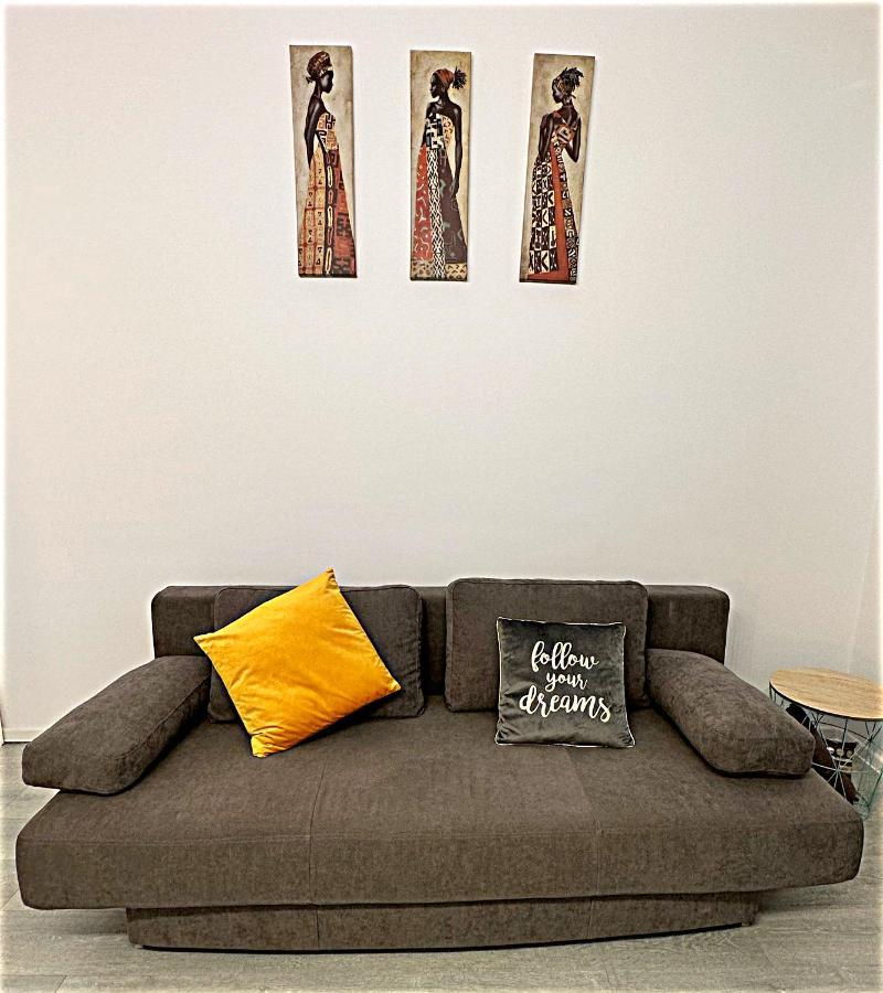 Hezo Sunshine Studio And Apartment Navodari Luaran gambar