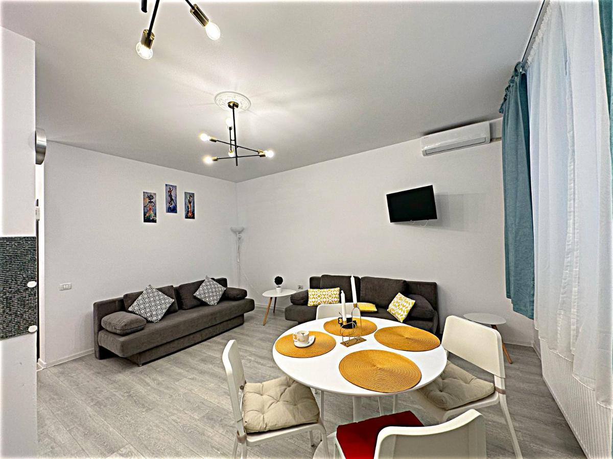 Hezo Sunshine Studio And Apartment Navodari Luaran gambar